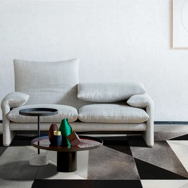 Facet rug, room1